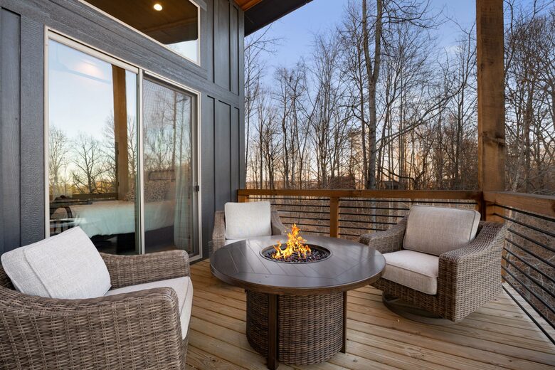 Modern Blue Ridge Retreat with Stunning Mountain Views - Blue Ridge, Georgia
