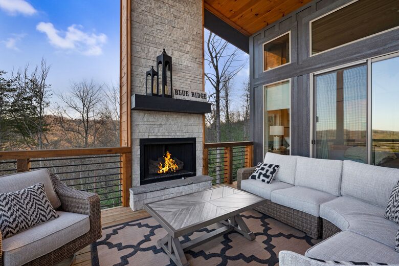 Modern Blue Ridge Retreat with Stunning Mountain Views - Blue Ridge, Georgia