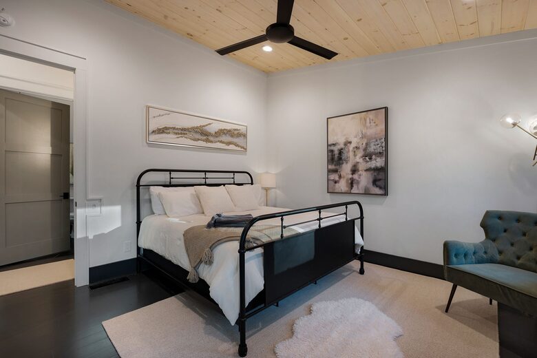 Modern Blue Ridge Retreat with Stunning Mountain Views - Blue Ridge, Georgia