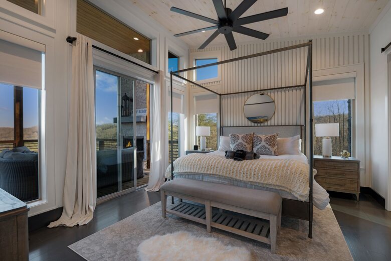 Modern Blue Ridge Retreat with Stunning Mountain Views - Blue Ridge, Georgia