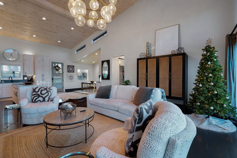 Modern Blue Ridge Retreat with Stunning Mountain Views - Blue Ridge, Georgia