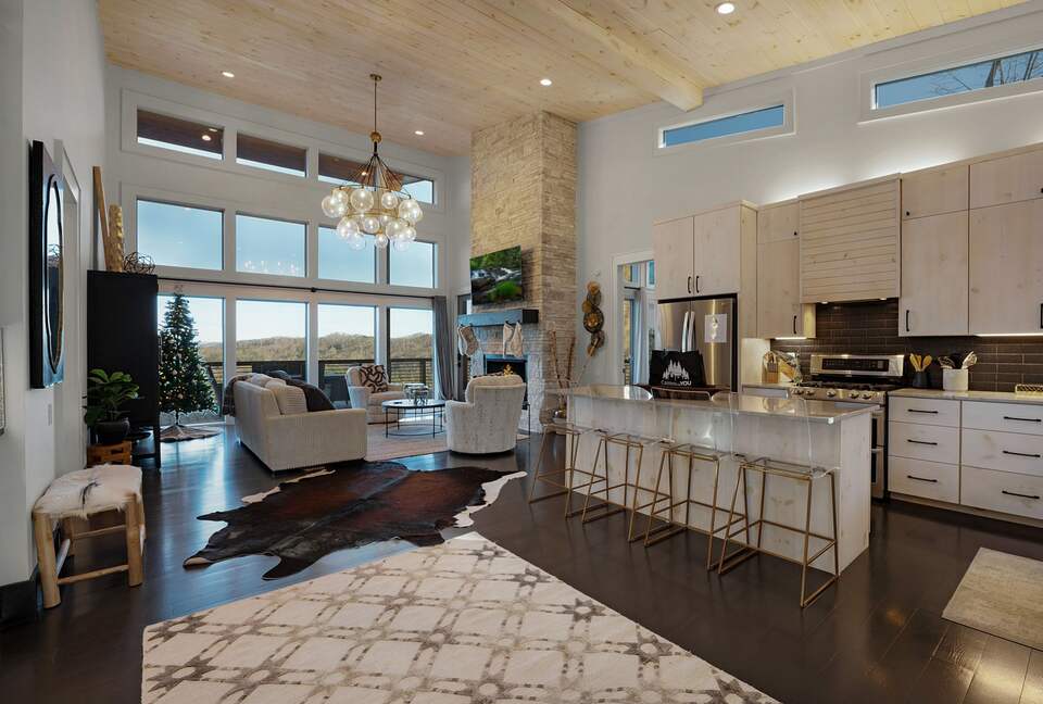 Modern Blue Ridge Retreat with Stunning Mountain Views - Blue Ridge, Georgia