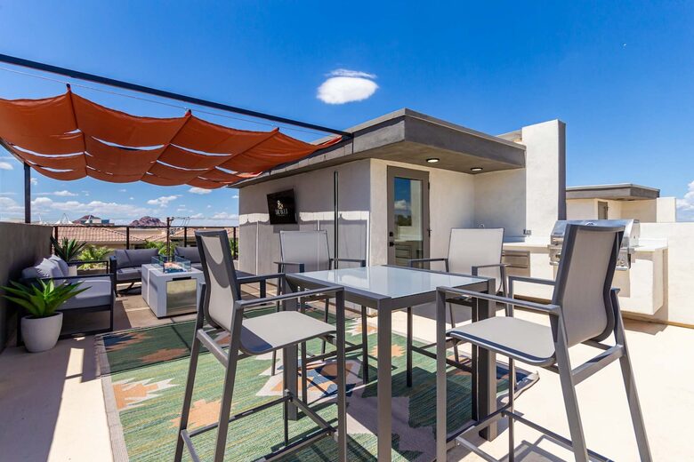 Modern Scottsdale Escape with Private Rooftop Lounge - Scottsdale, Arizona