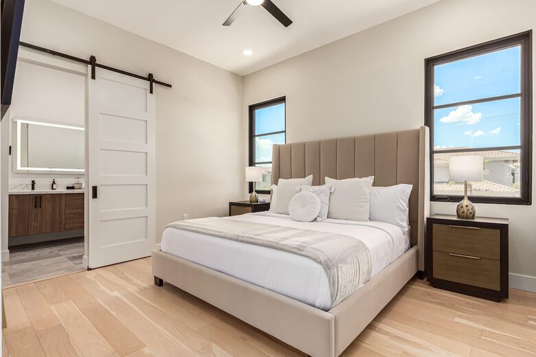 Modern Scottsdale Escape with Private Rooftop Lounge - Scottsdale, Arizona