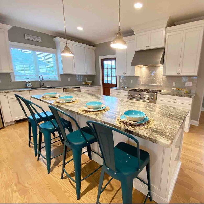 Charming Beach Escape with Lakeview Porch | 1 Block to Jenk Boardwalk - Point Pleasant Beach, New Jersey