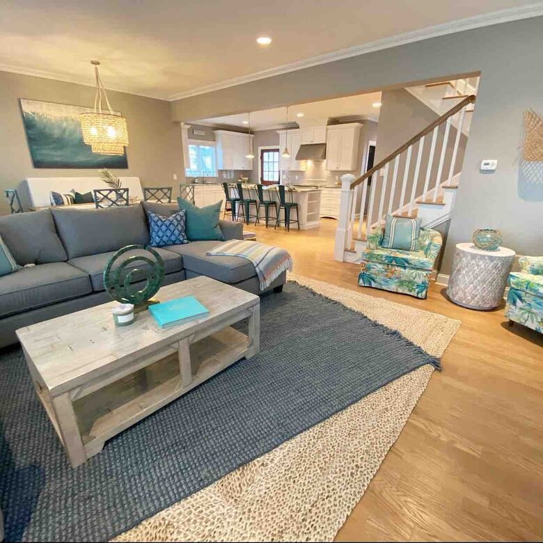 Charming Beach Escape with Lakeview Porch | 1 Block to Jenk Boardwalk - Point Pleasant Beach, New Jersey