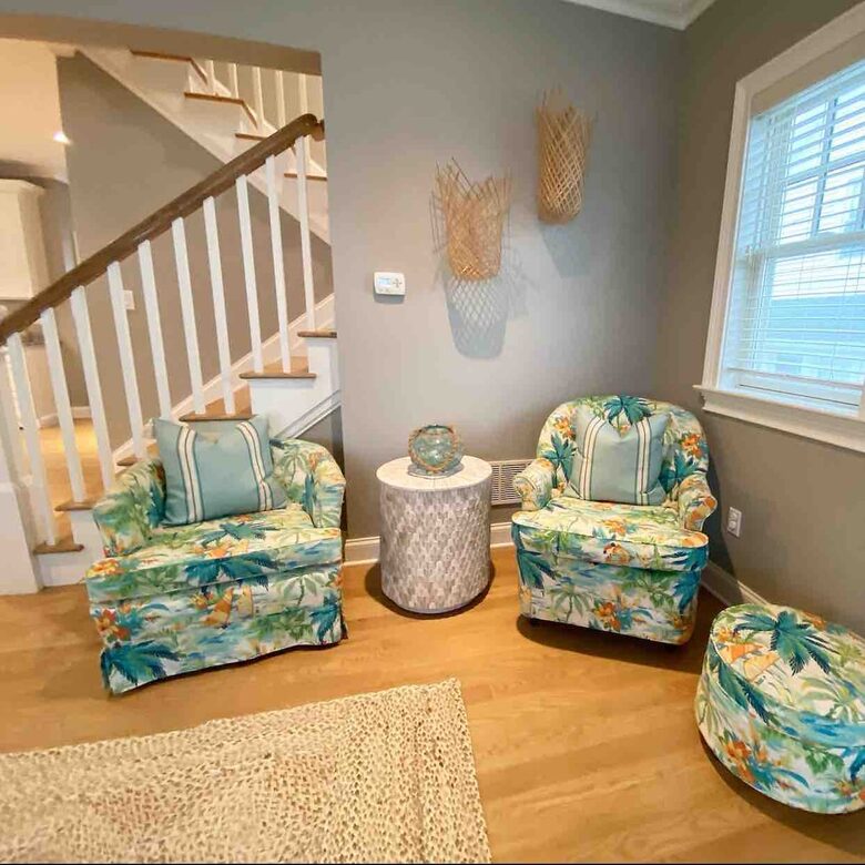Charming Beach Escape with Lakeview Porch | 1 Block to Jenk Boardwalk - Point Pleasant Beach, New Jersey