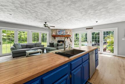 Waterfront Retreat in Virginia’s Northern Neck - Weems, Virginia