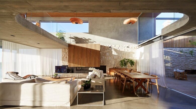 Architectural Brilliance Overlooking the Swan River - Perth, Australia