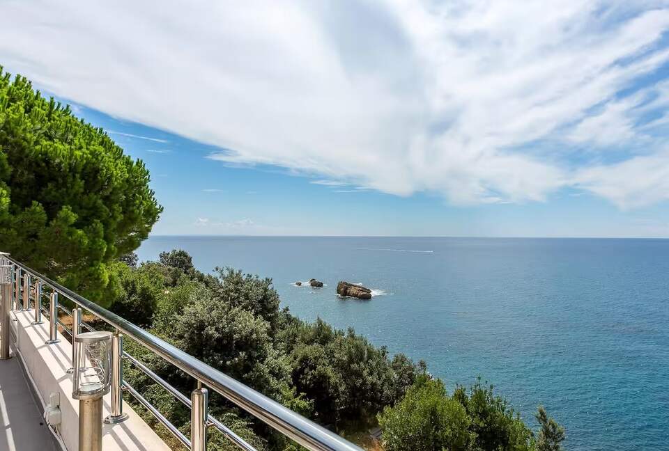 Architect's Coastal Villa with Panoramic Sea Views - Ulcinj, Montenegro