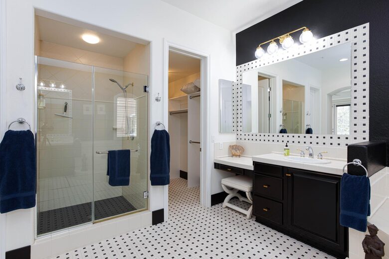Master Bath