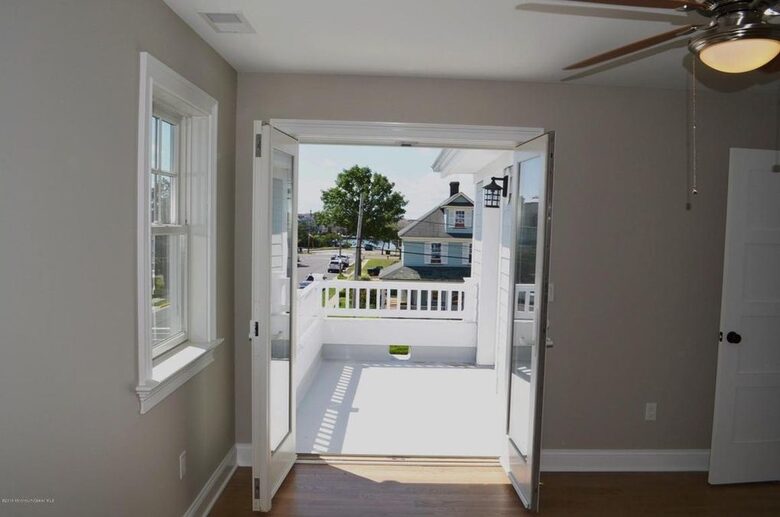 Charming Beach Escape with Lakeview Porch | 1 Block to Jenk Boardwalk - Point Pleasant Beach, New Jersey