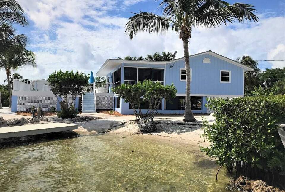 Sophisticated Waterfront Haven in the Florida Keys - Cudjoe Key, Florida