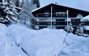 Spacious Chalet-Style Haven in Davos - Davos, Switzerland