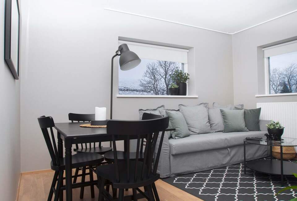Charming Akureyri 2BD Apartment with Fjord Views - Akureyri, Iceland