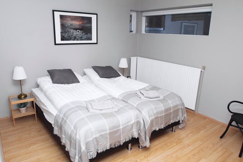 Charming Akureyri 2BD Apartment with Fjord Views - Akureyri, Iceland