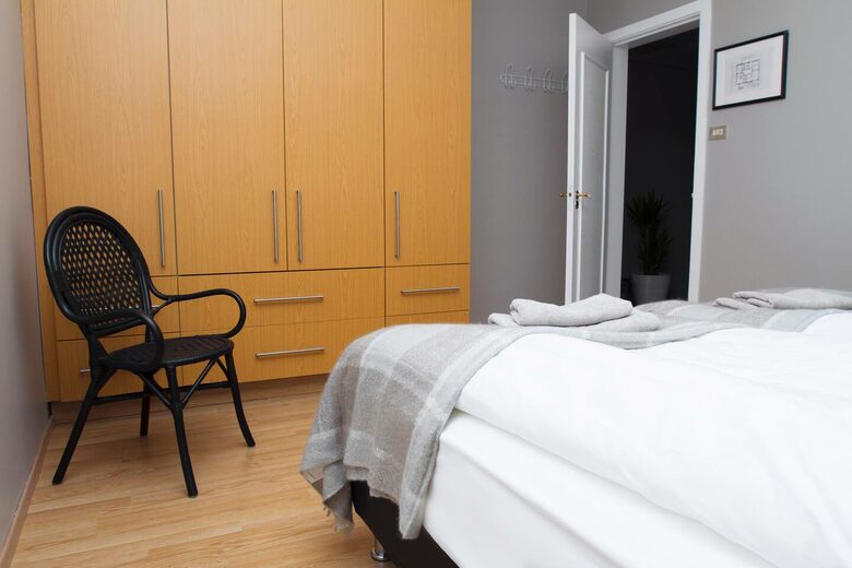 Charming Akureyri 2BD Apartment with Fjord Views - Akureyri, Iceland