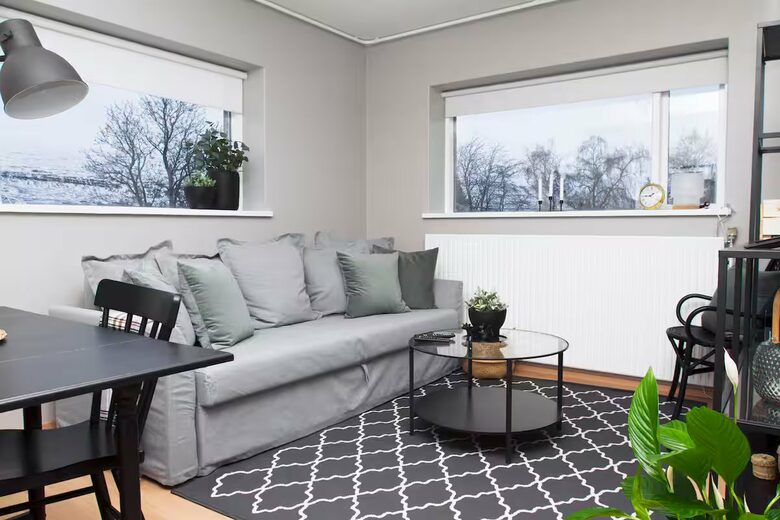 Charming Akureyri 2BD Apartment with Fjord Views - Akureyri, Iceland