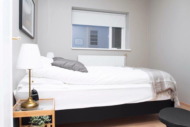 Charming Akureyri 2BD Apartment with Fjord Views - Akureyri, Iceland