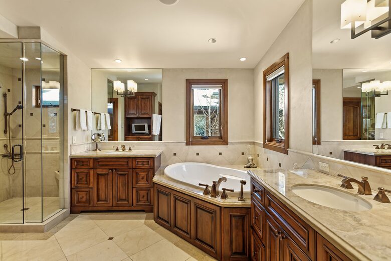 Contemporary Elegance with Mountain Views | Close to Aspen Core - Aspen, Colorado