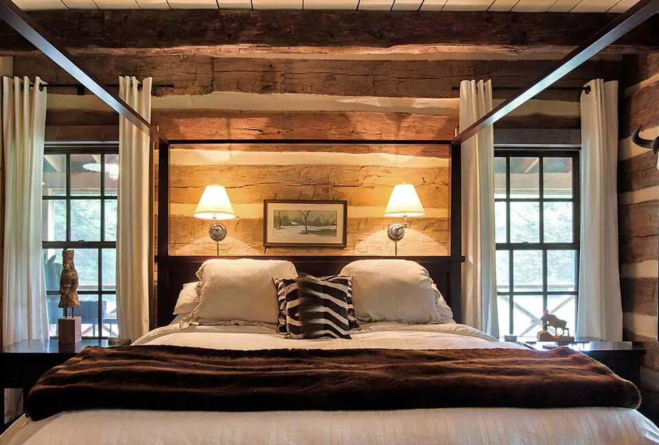 Mountainaire: A Designer’s Escape at the Foot of Ice Mountain - Slanesville, West Virginia