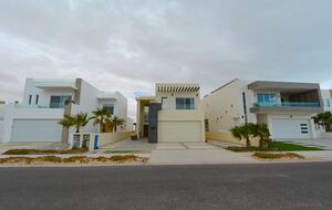 Refugio exclusivo con piscina privada, embarcadero y vistas panorámicas - Puerto Peñasco, México