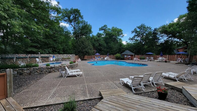 The Blue Ox on Gull with Resort Access & Private Boat Slip - Lake Shore, Minnesota