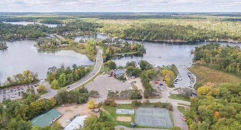 The Blue Ox on Gull with Resort Access & Private Boat Slip - Lake Shore, Minnesota