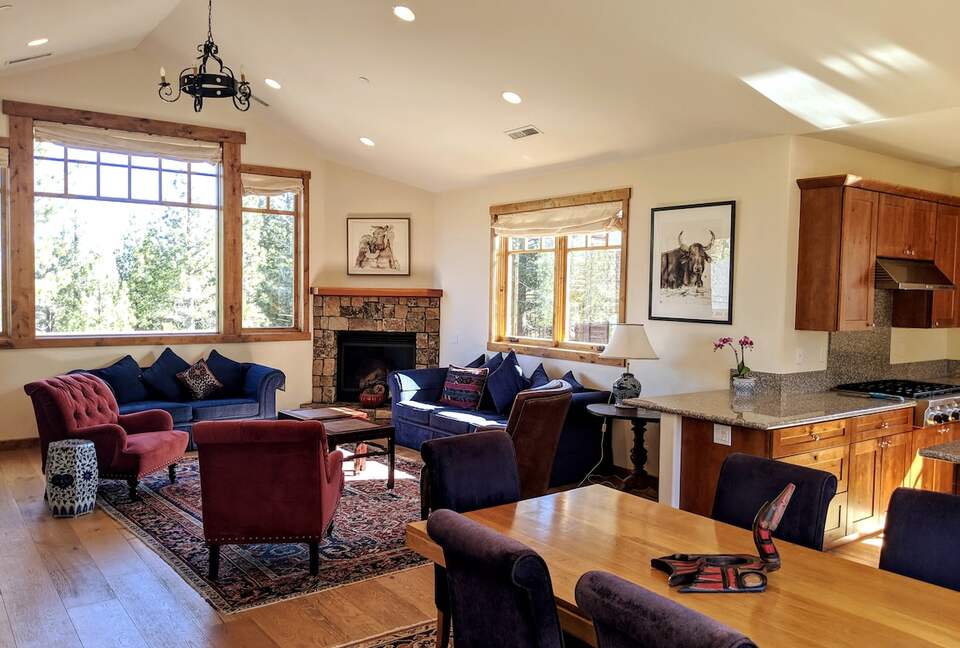 Elevated Living at Mammoth Lakes - Mammoth Lakes, California