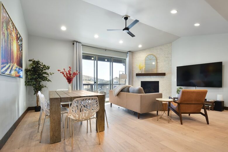 Modern Mountain Escape near Jordanelle Lake & Park City - Heber City, Utah