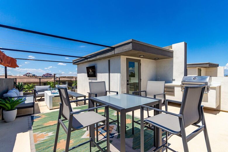 Modern Scottsdale Escape with Private Rooftop Lounge - Scottsdale, Arizona