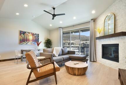 Modern Mountain Escape near Jordanelle Lake & Park City - Heber City, Utah