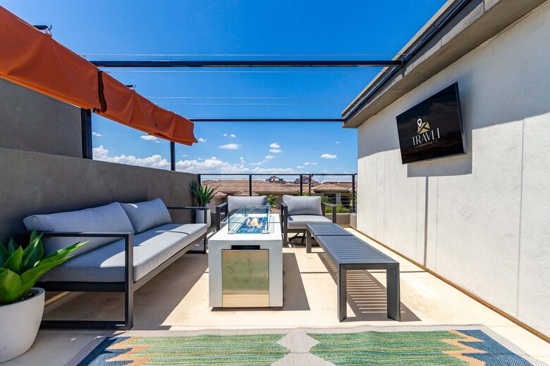 Modern Scottsdale Escape with Private Rooftop Lounge - Scottsdale, Arizona