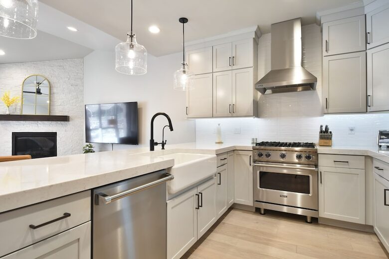 Modern Mountain Escape near Jordanelle Lake & Park City - Heber City, Utah
