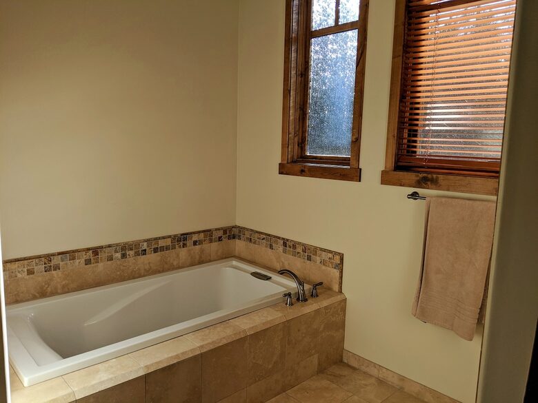 Elevated Living at Mammoth Lakes - Mammoth Lakes, California