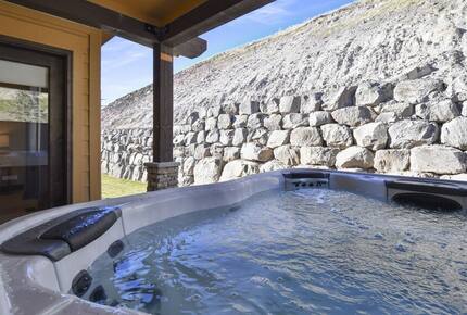Modern Mountain Escape near Jordanelle Lake & Park City - Heber City, Utah