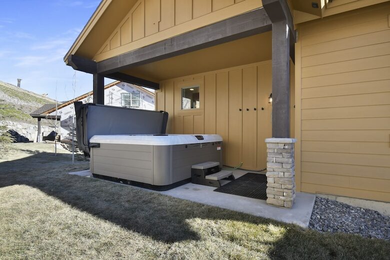 Modern Mountain Escape near Jordanelle Lake & Park City - Heber City, Utah
