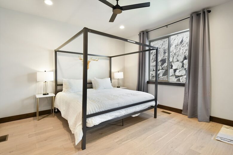Modern Mountain Escape near Jordanelle Lake & Park City - Heber City, Utah