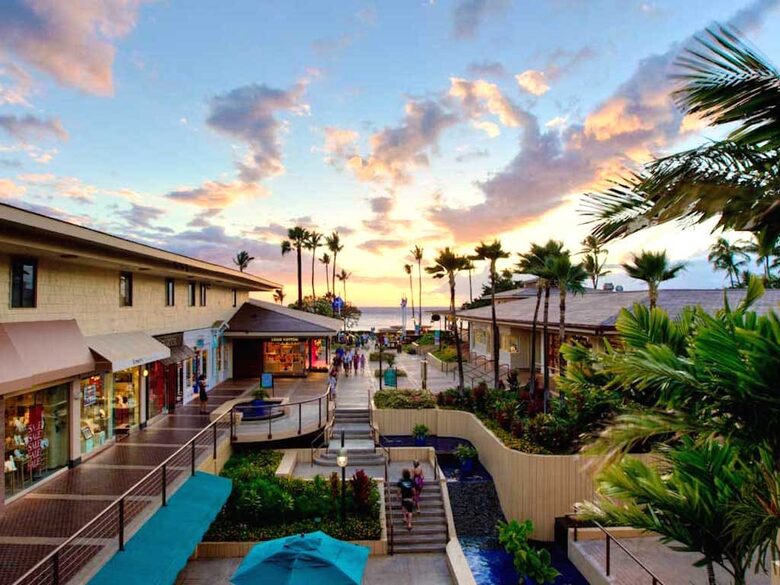 Refined Island Retreat Near Ka'anapali Beach and Whalers Village - Lahaina, Hawaii