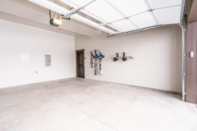 Modern Mountain Escape near Jordanelle Lake & Park City - Heber City, Utah