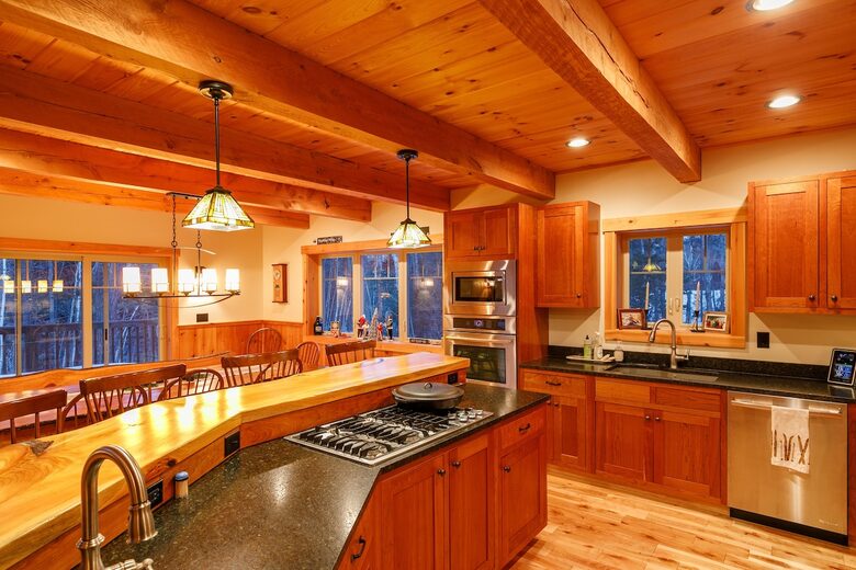Breakaway Haven | Mountain Comfort Meets Ski-In Access - Carrabassett Valley, Maine