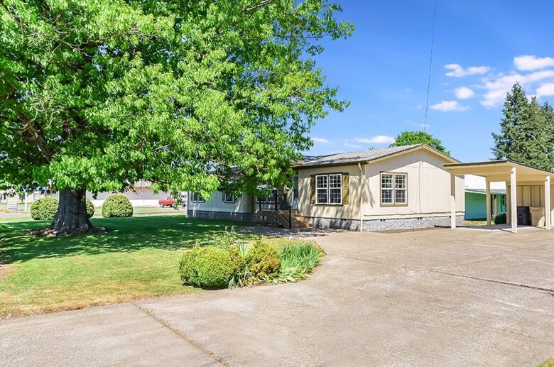 Country Charm Meets City Access in the Willamette Valley - Corvallis, Oregon