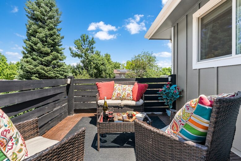A Family-Friendly Retreat Near Denver - Littleton, Colorado