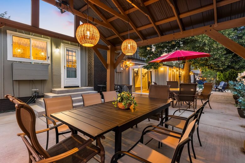 A Family-Friendly Retreat Near Denver - Littleton, Colorado