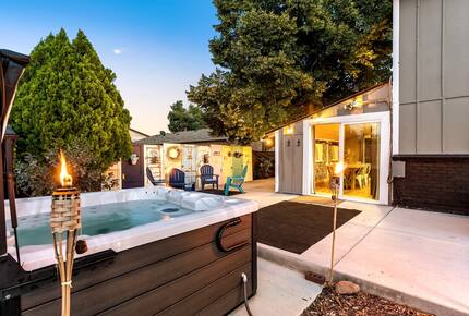 A Family-Friendly Retreat Near Denver - Littleton, Colorado