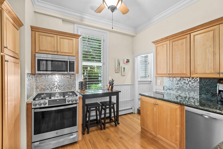 Aspen Victorian Charmer | Three blocks from Aspen's Iconic Downtown - Aspen, Colorado