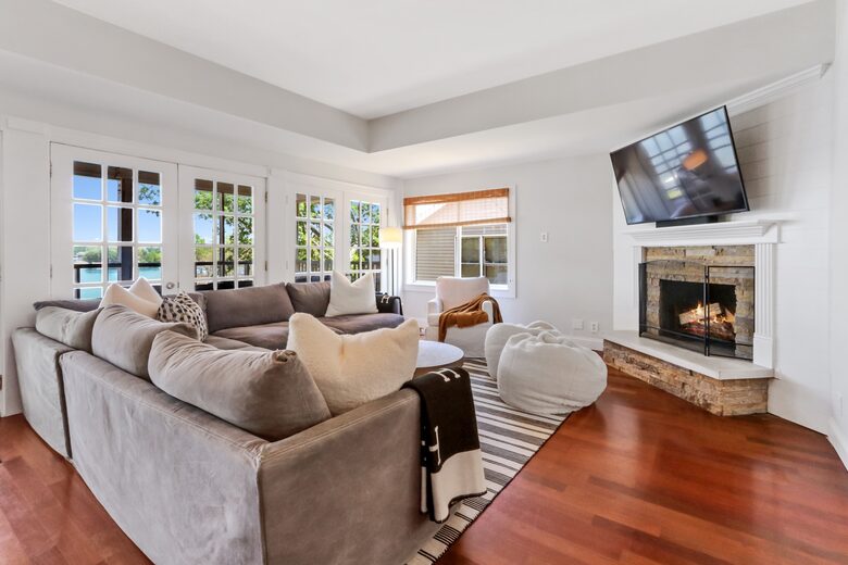 Open concept, with smart TV and fireplace