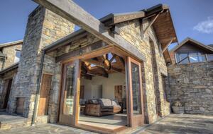 Wanaka Wonder | Luxury Estate Amidst New Zealand’s Southern Alps