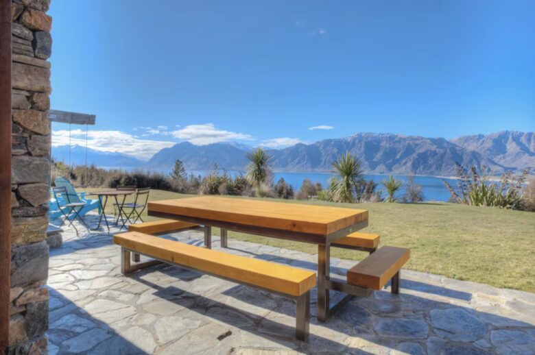 Wanaka Wonder | Luxury Estate Amidst New Zealand’s Southern Alps - Wānaka, New Zealand