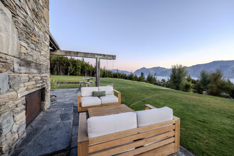 Wanaka Wonder | Luxury Estate Amidst New Zealand’s Southern Alps - Wānaka, New Zealand